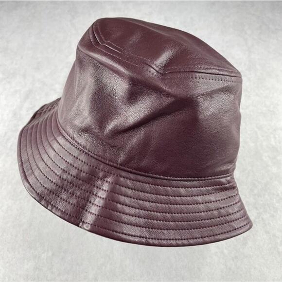 Stand Studio Accessories - Stand Studio NWT Vida Faux Leather Grained Bucket Hat Burgundy Small